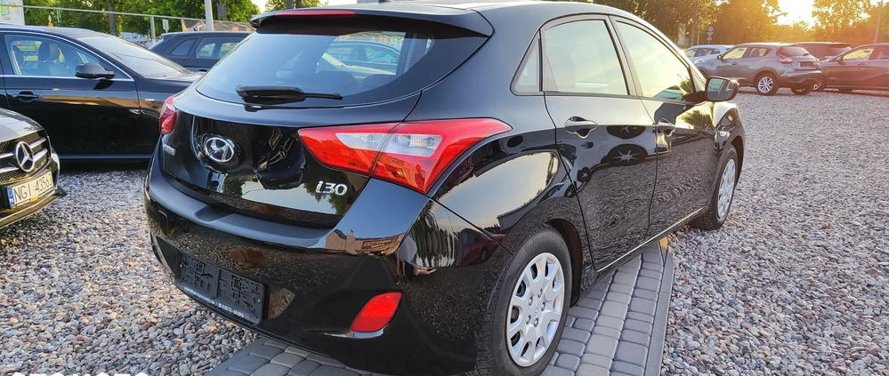 Hyundai I30 cena 30900 przebieg: 168200, rok produkcji 2012 z Giżycko małe 137